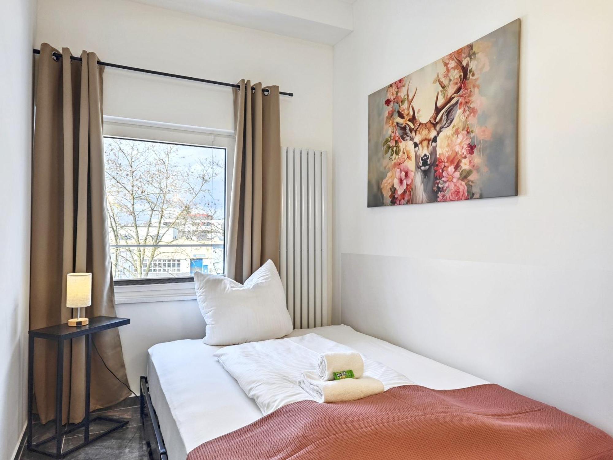 Designer Loft Fuer Bis Zu 15, Whirlpool, Infrarotsauna, Billard, Pokertisch, 2 Baeder Apartment