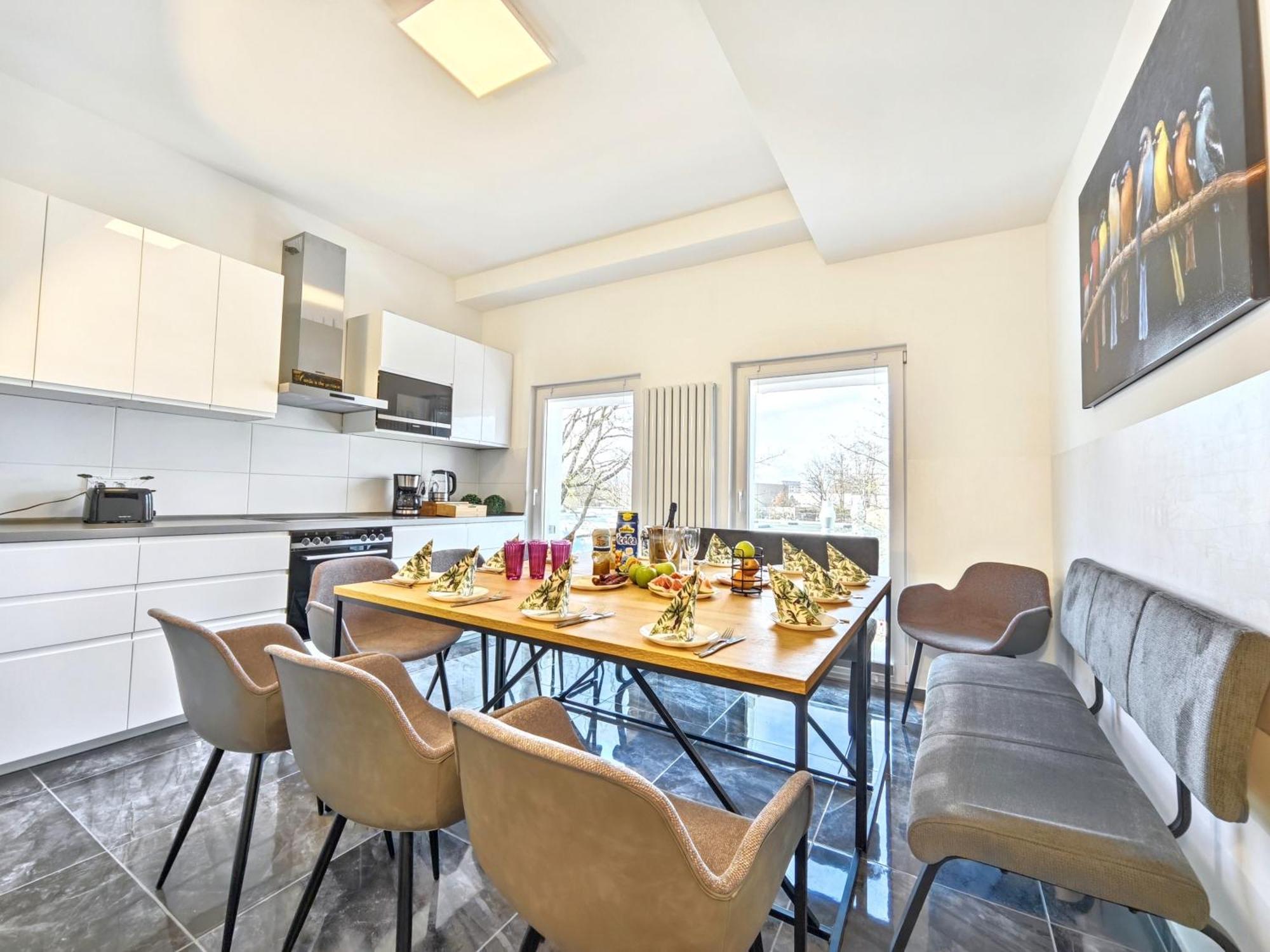 Designer Loft Fuer Bis Zu 15, Whirlpool, Infrarotsauna, Billard, Pokertisch, 2 Baeder *