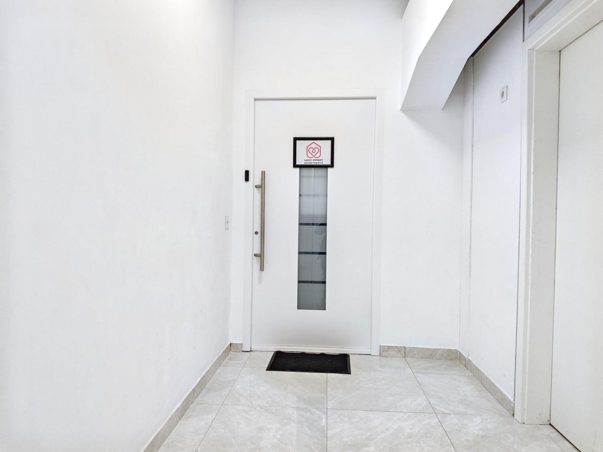 Designer Loft Fuer Bis Zu 15, Whirlpool, Infrarotsauna, Billard, Pokertisch, 2 Baeder Nürnberg